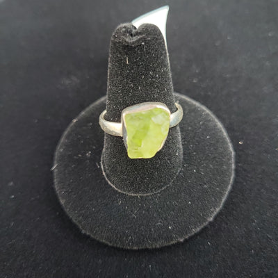 Sz 10 Peridot Raw Form Ring-925 Sterling Silver