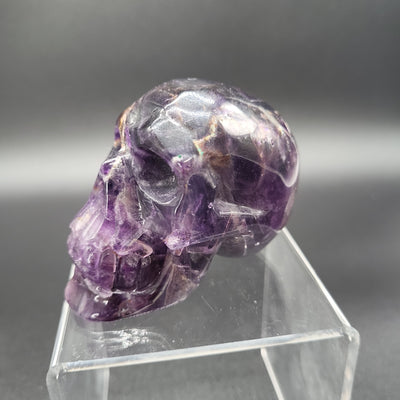 Chevron Amethyst Skull 2.75"