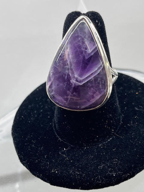 7.5-Chevron Amethyst Tear Drop Shape Sterling Silver Ring Size 7.5