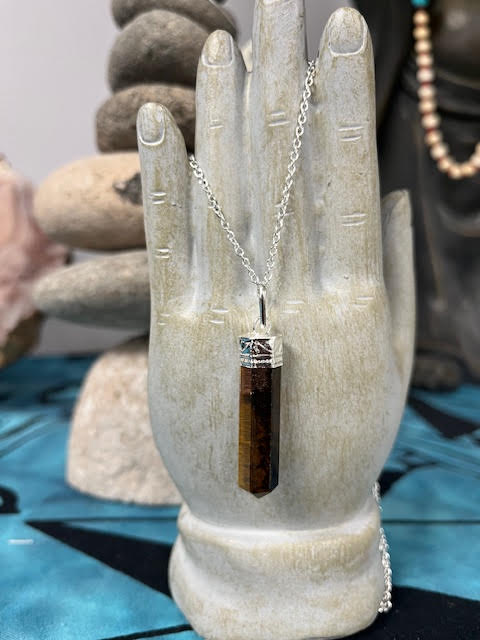 Tiger's Eye Point Silver Pendant & Necklace