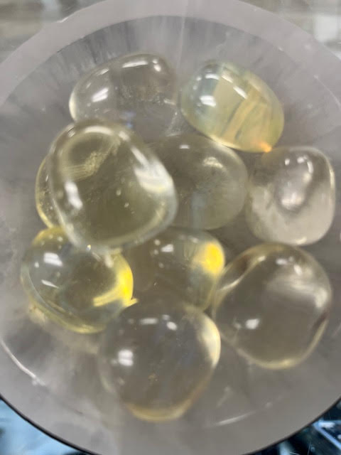 Yellow Obsidian - Tumbled