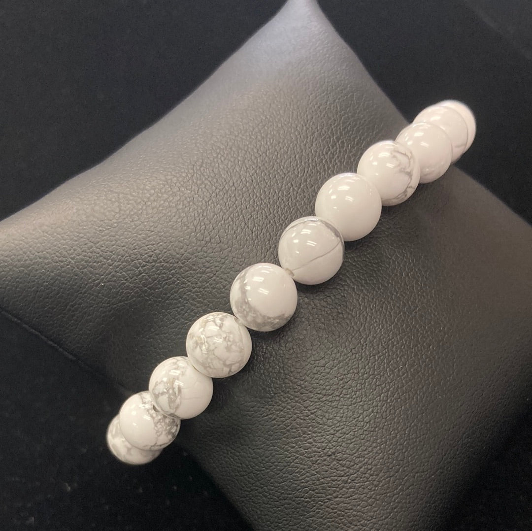 Howlite 8mm Crystal Bracelet