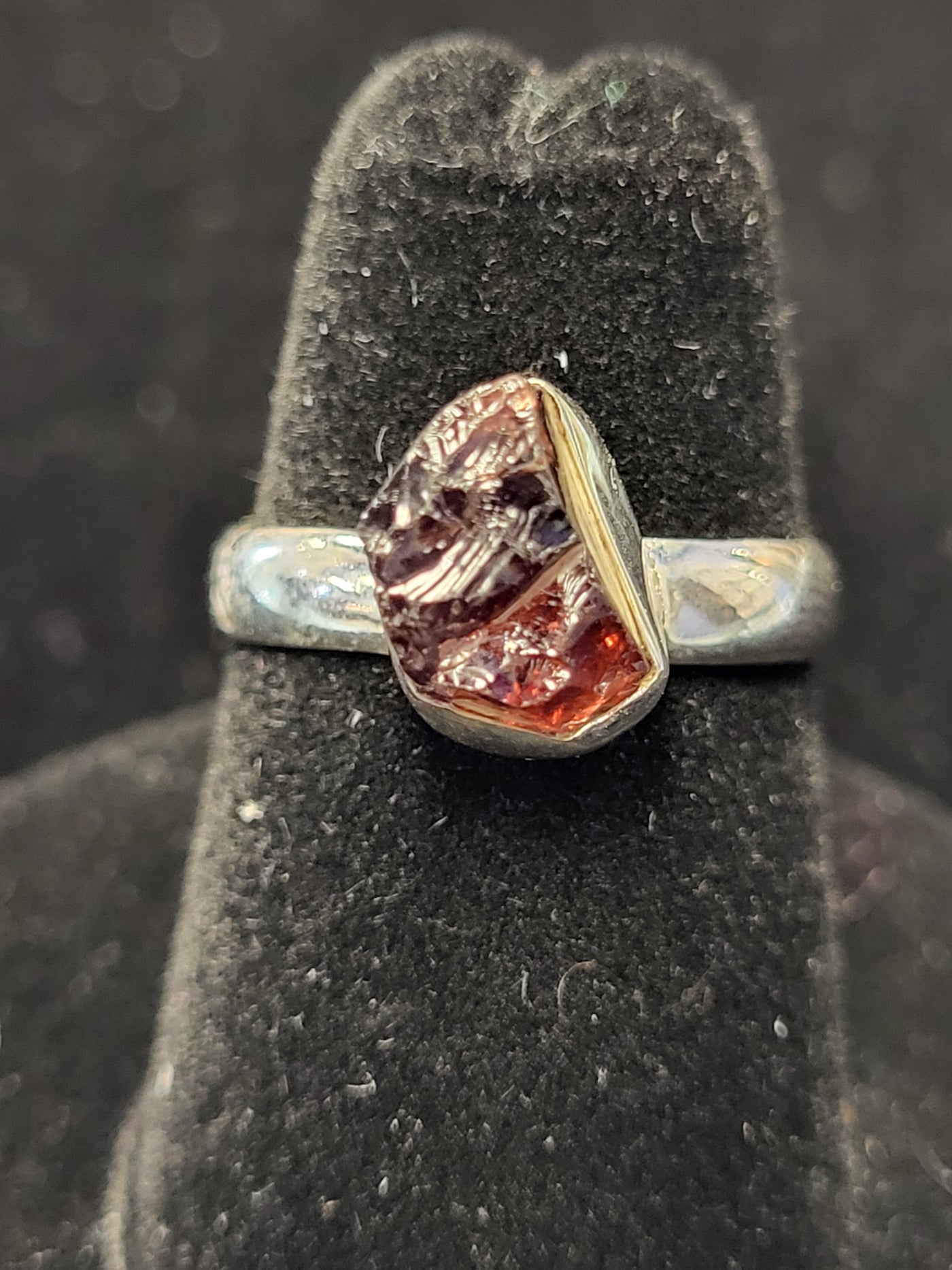 6 Garnet Freeform Sterling Silver Ring Size 6