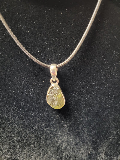 Moldavite Sterling Silver Pendant 1.83g