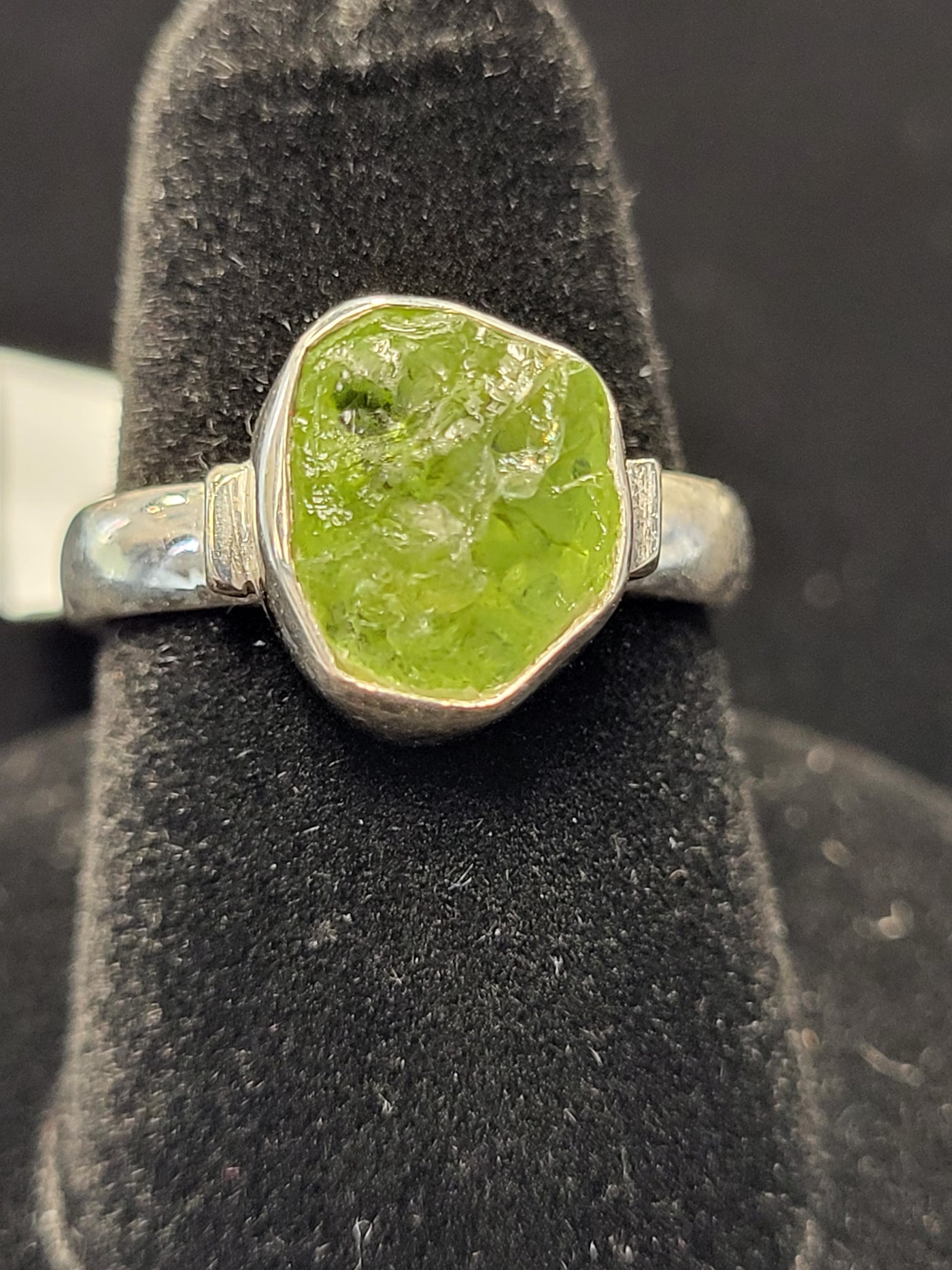 7.5 Peridot Freeform Ring Sterling Silver Size7.5