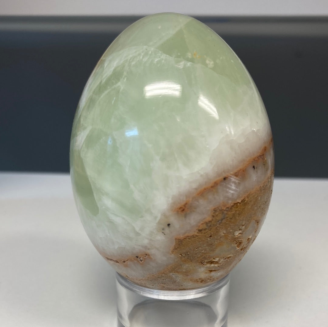 Caribbean Calcite Egg 2.7"H